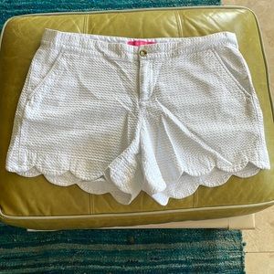 Lilly Pulitzer buttercup shorts